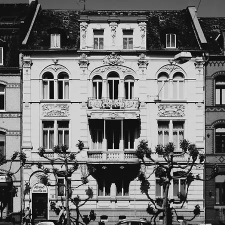 Hotel Zum Scheppen Eck 2*
